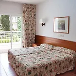 Hotel Garbi 3*